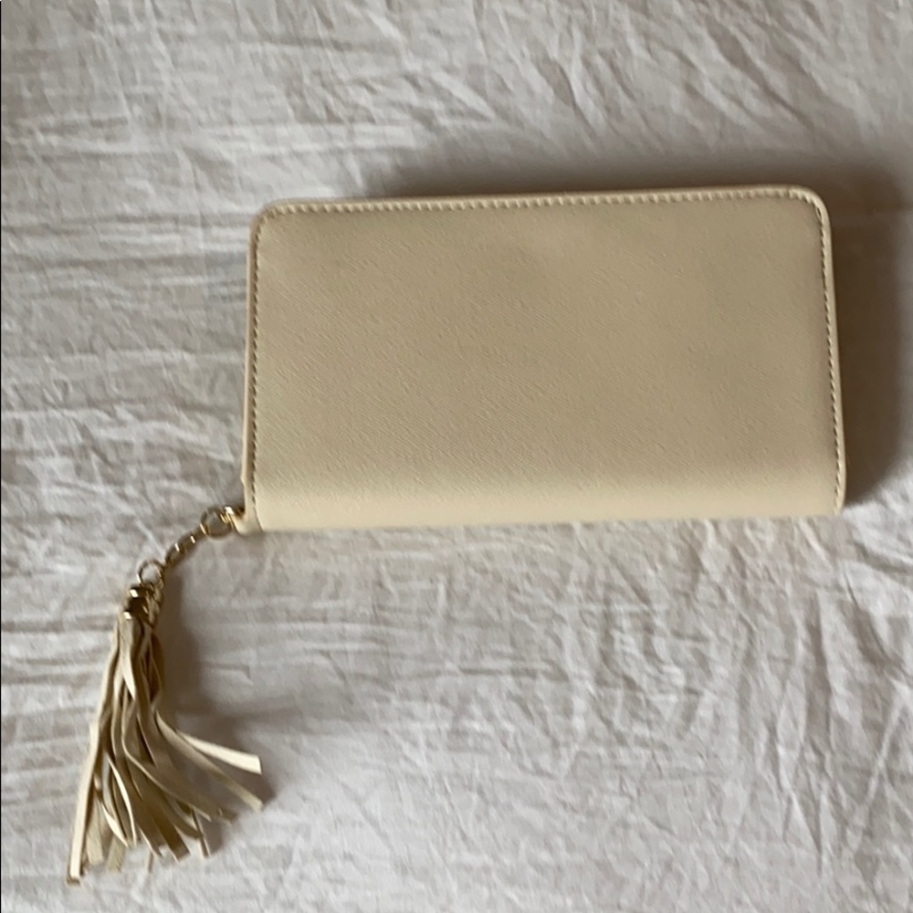Wristlet
